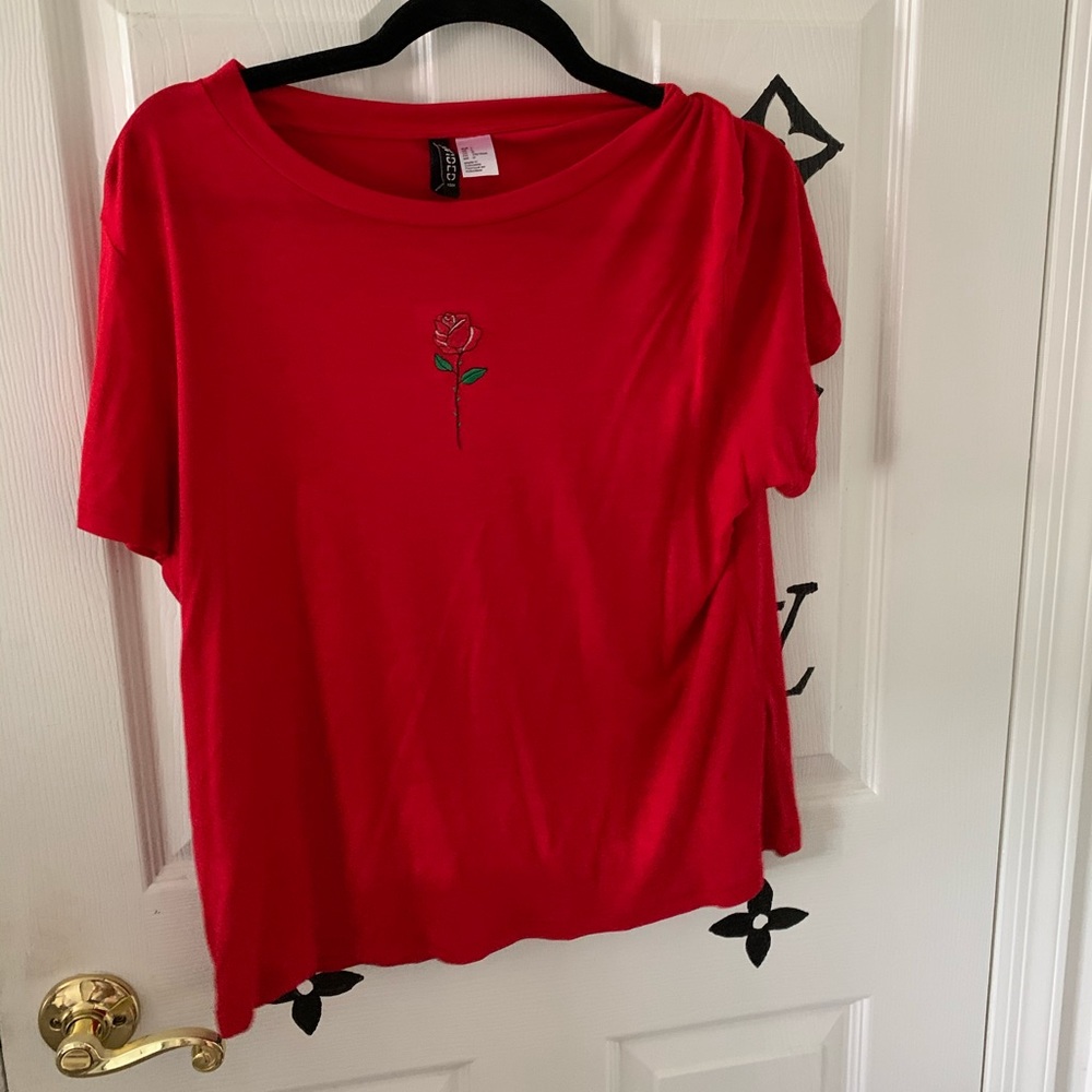 red rose shirt